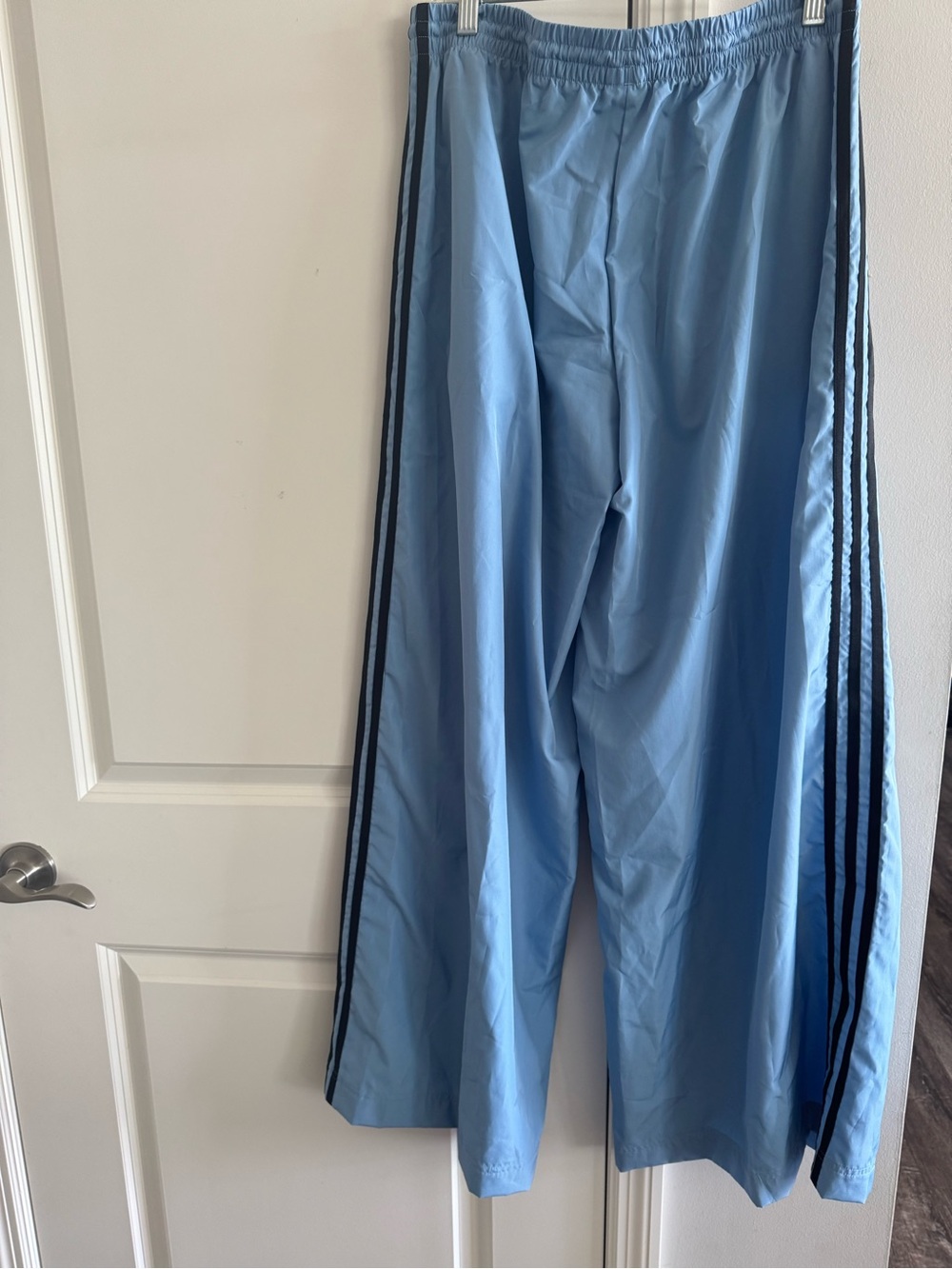 ADIDAS ADICOLOR FIREBIRD OVERSIZED TRACK PANTS NWT - Picture 8 of 8
